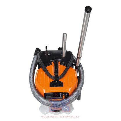 SE 122 Wet / Dry Vacuum.
