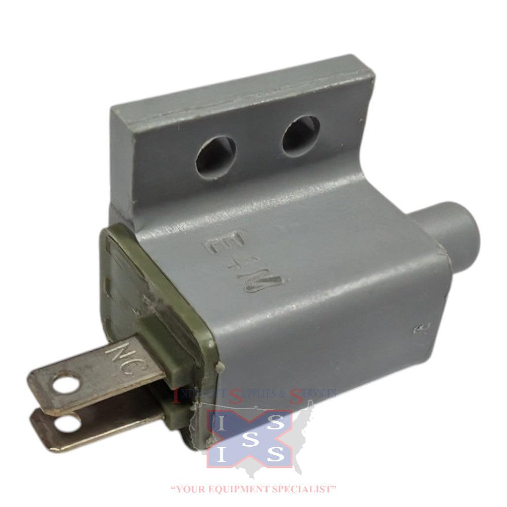 Switch 601-121.