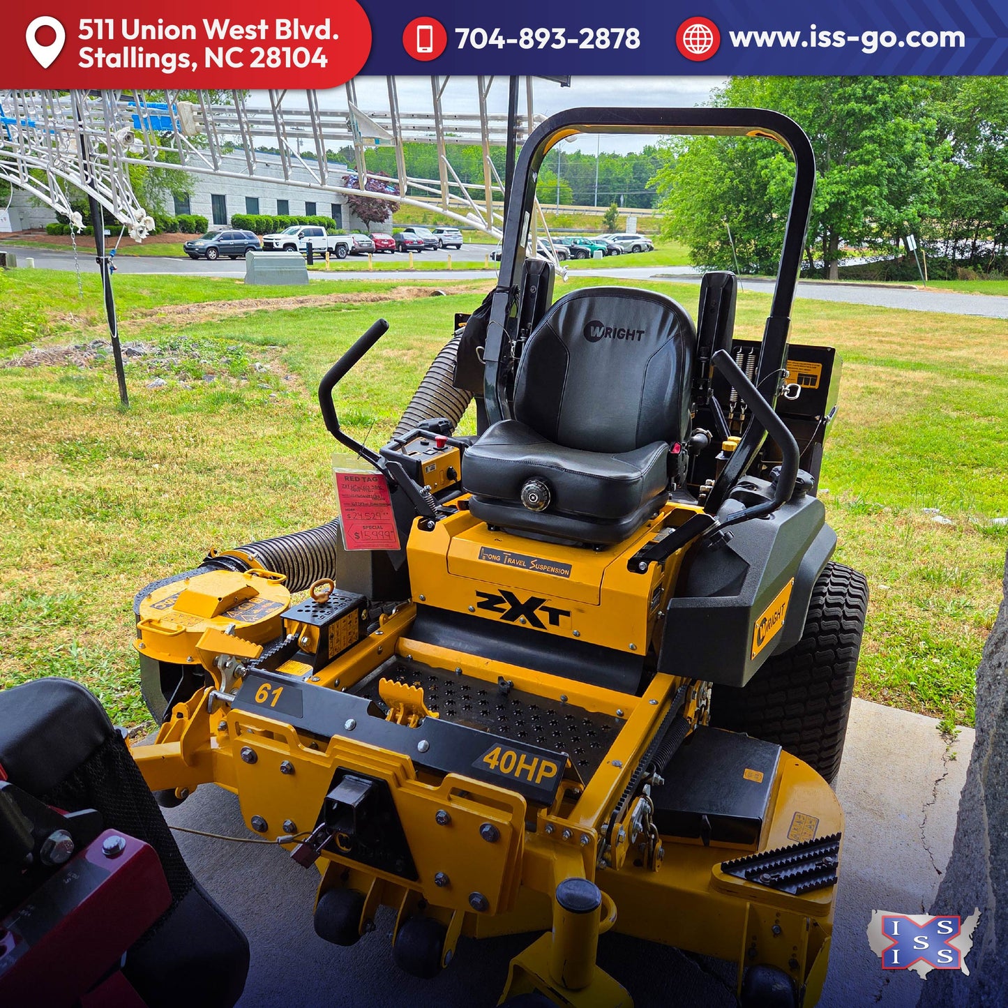 Wright ZXT 61" Zero-Turn Mower w/ GCS 3-Bagger System (Demo Clearance)