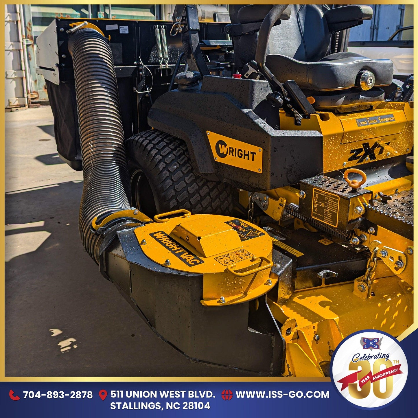 Wright ZXT 61" Zero-Turn Mower w/ GCS 3-Bagger System (Demo Clearance).