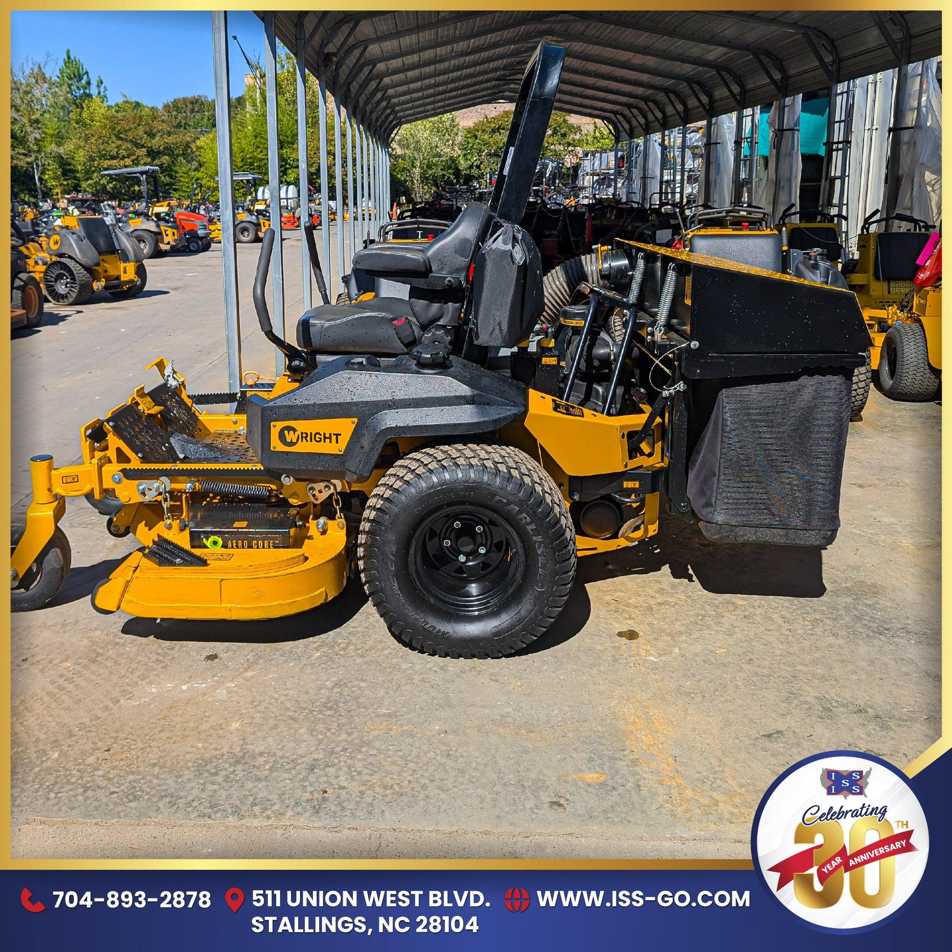 Wright ZXT 61" Zero-Turn Mower w/ GCS 3-Bagger System (Demo Clearance).