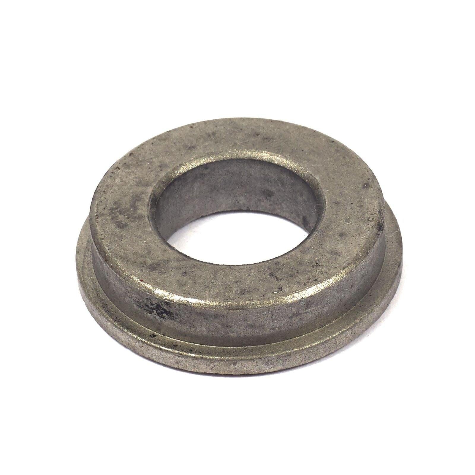 Bearing Retainer Fits Briggs 5021043SM.